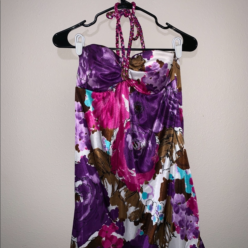 Women’s Medium Flowy dress